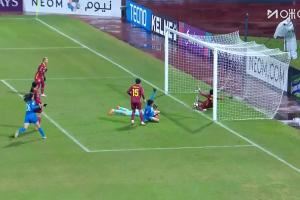 开张!武汉女足收获本赛季亚冠首球,唐涵造乌龙恰好越过球门线 开张!武汉女足收获本赛季亚冠首球,唐涵造乌龙恰好越过球门线