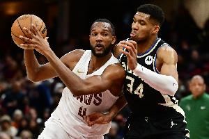 NBA彩经:雄鹿不敌骑士 快船难敌76人 雷霆大胜鹈鹕 NBA彩经:雄鹿不敌骑士 快船难敌76人 雷霆大胜鹈鹕