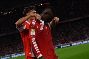 法尔克:杰克逊不会在冬窗离开拜仁,预计将效力至赛季结束 法尔克:杰克逊不会在冬窗离开拜仁,预计将效力至赛季结束